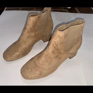 Women's Tan Suede Booties-NEW